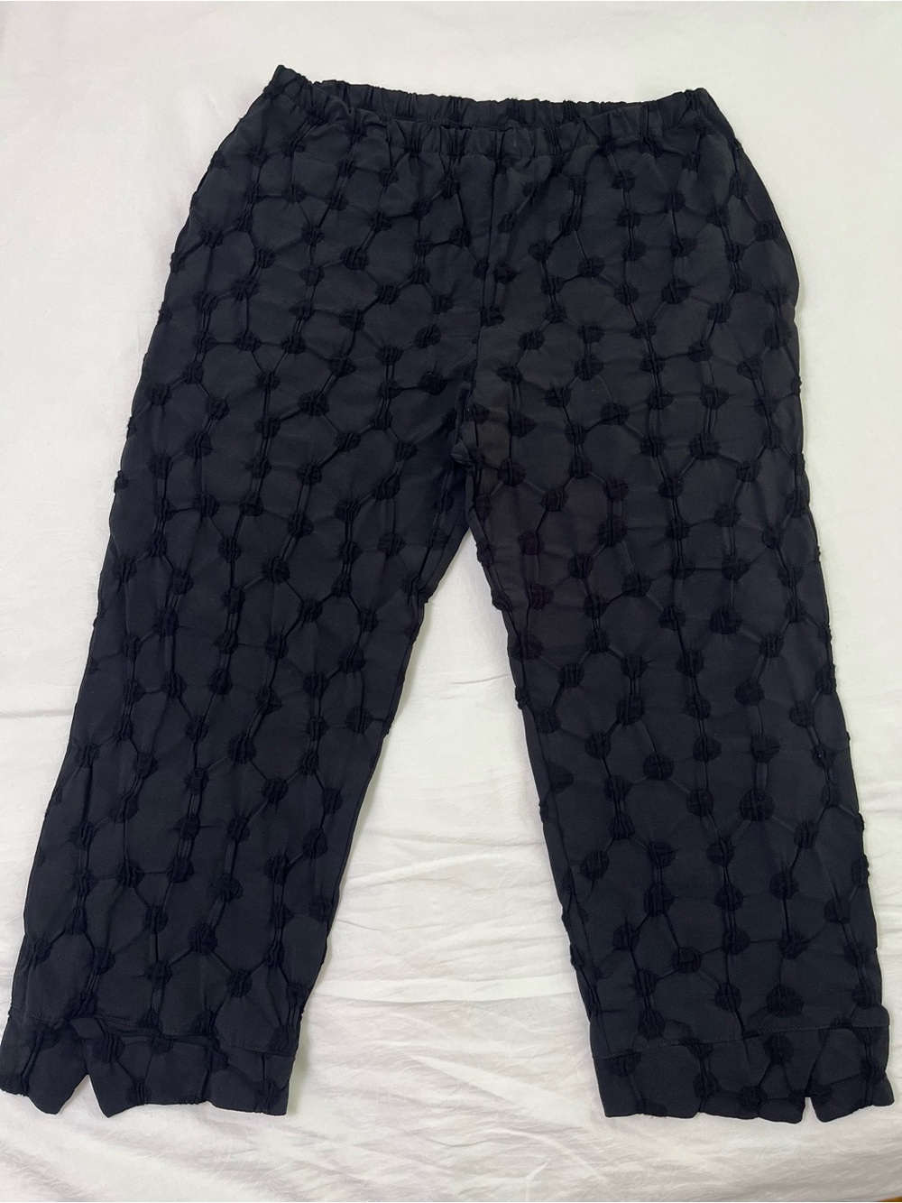 Women’s Black Textured Ankle Pants